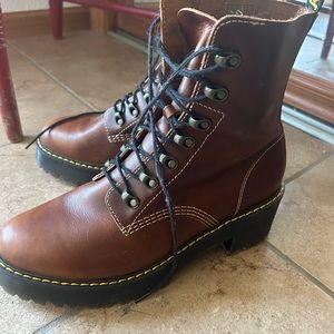 Worn 2x. Used Dr. Martens size 11 womens